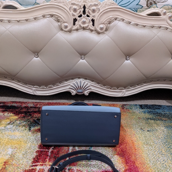 Kate Spade New York - Picture 8 of 12